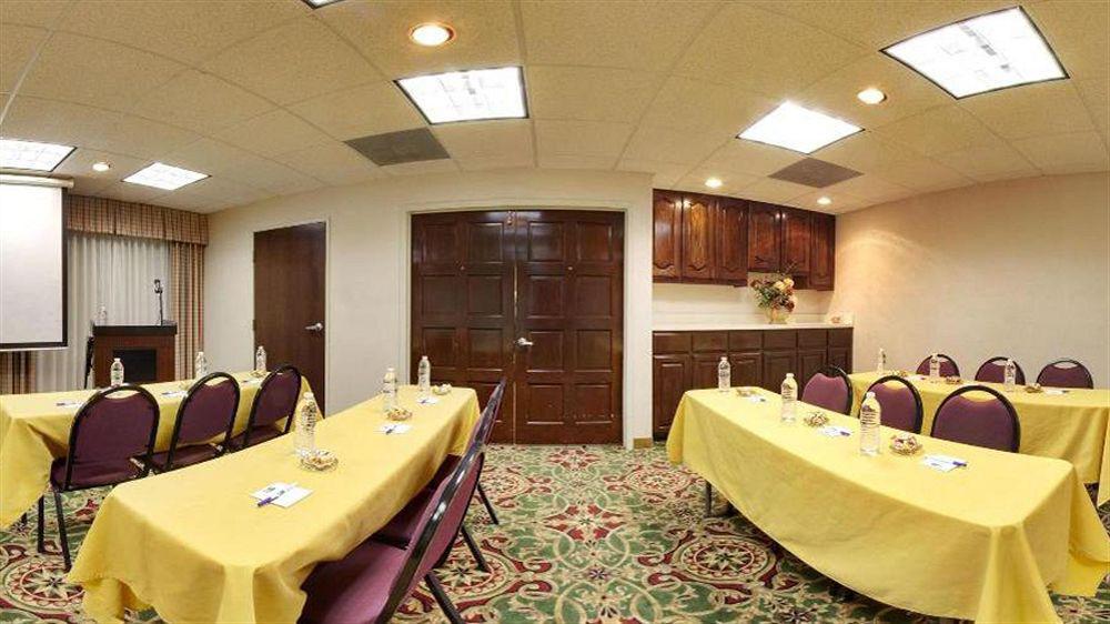 Holiday Inn Express Fort Worth West By Ihg Bagian luar foto