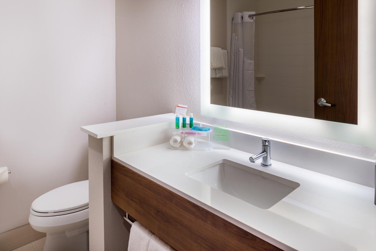 Holiday Inn Express Fort Worth West By Ihg Bagian luar foto